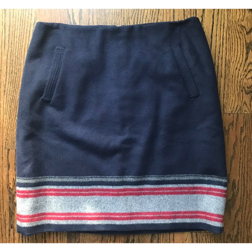 Talbots women wool skirt sz. 10 dark Blue